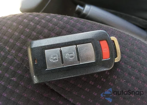 2014 Mitsubishi Mirage Es z USA, uszkodzony, nr VIN ML32A4HJ4EH002890